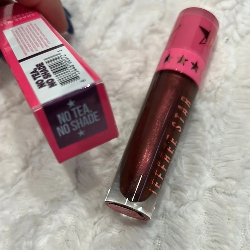 Jeffree Star Cosmetics Velour Liquid Lipstick No Tea, No Shade new in box red